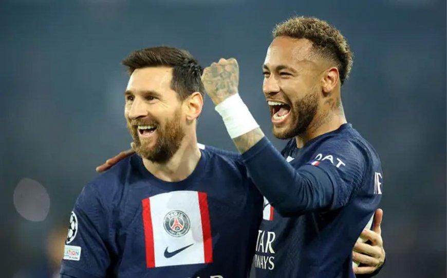 ដល់ម្លឹងផង! អ្នកគាំទ្រ PSG ថា Messi និង Neymar លេងបាល់មិនស្មើនឹង ២៥% នៃកីឡាកររូបនេះផង