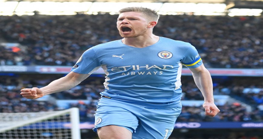 Kevin de Bruyne មិនអាចទប់សំណើចបានទេបន្ទាប់ពីសាលក្រម "បំផ្លិចបំផ្លាញ" ពី Micah Richards!!!