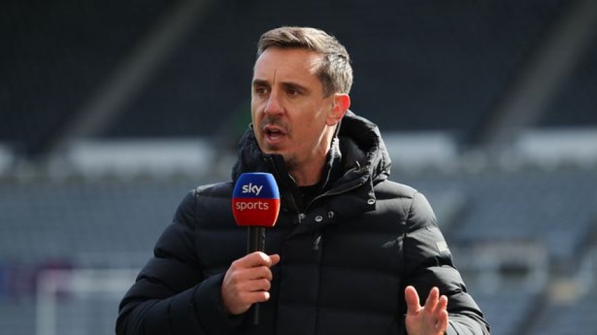 Gary Neville រិះគន់កីឡាករ Man Utd ពីរនាក់ ក្រោយធ្វើឲ្យរបូតគ្រាប់បាល់ទៅ Sevilla