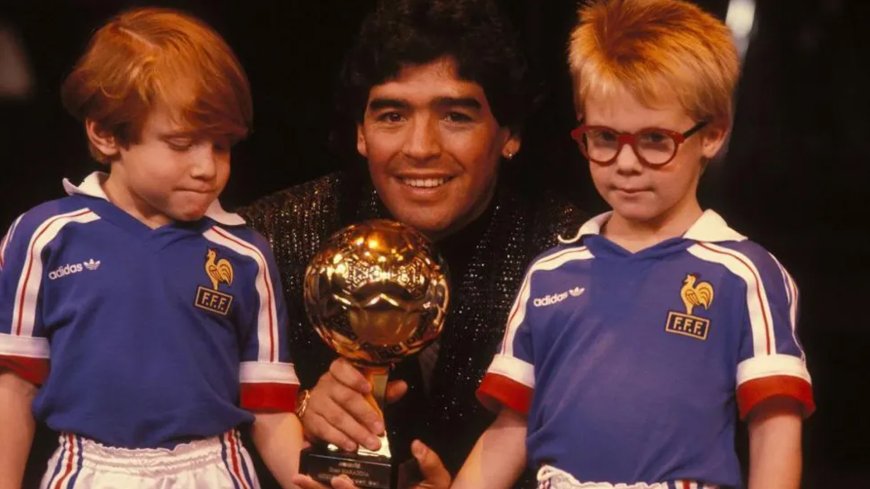 ​ពាន​បាល់​មាស​​ Maradona​ ដាក់លក់ដេញ​ថ្លៃ
